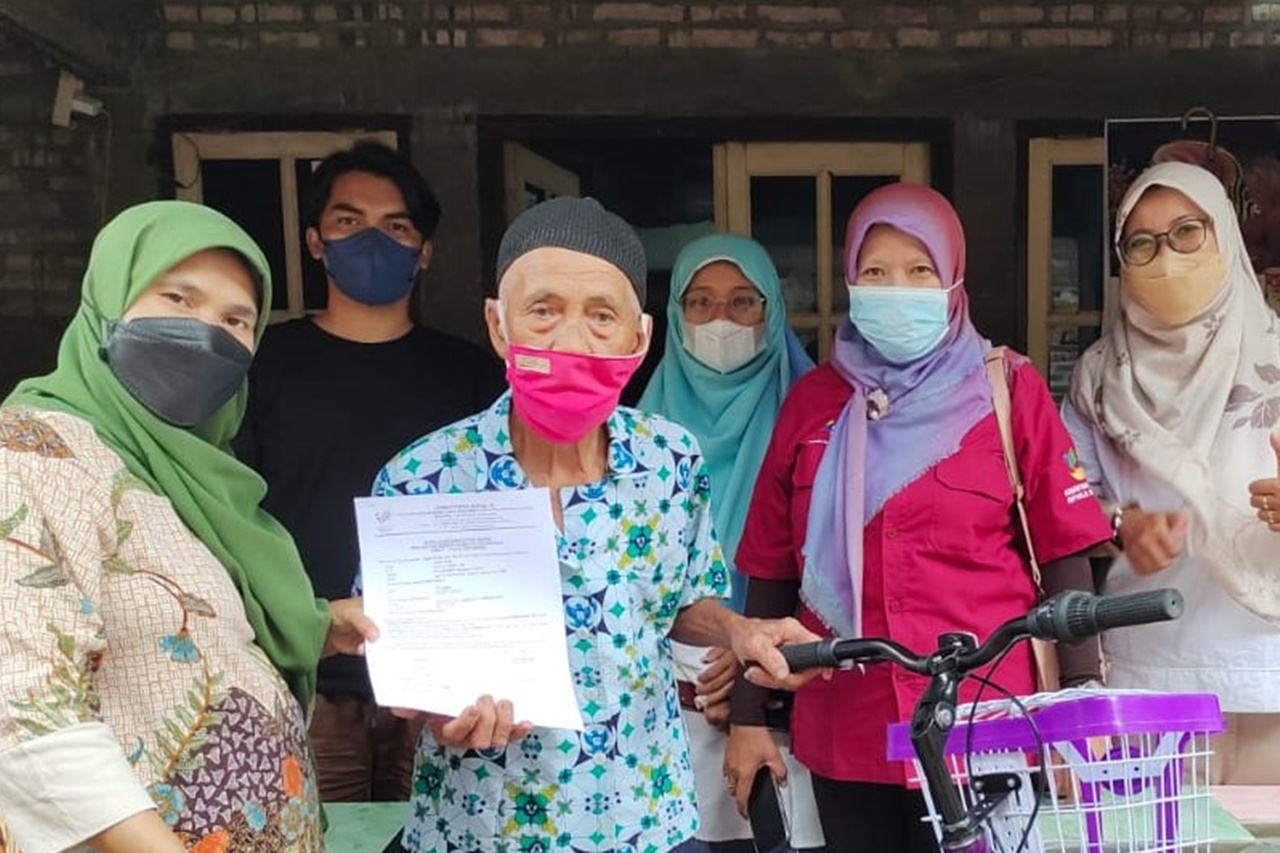 Cerita Mbah Adi, Lansia dari Bantul yang Dapat Sepeda dari Kemensos