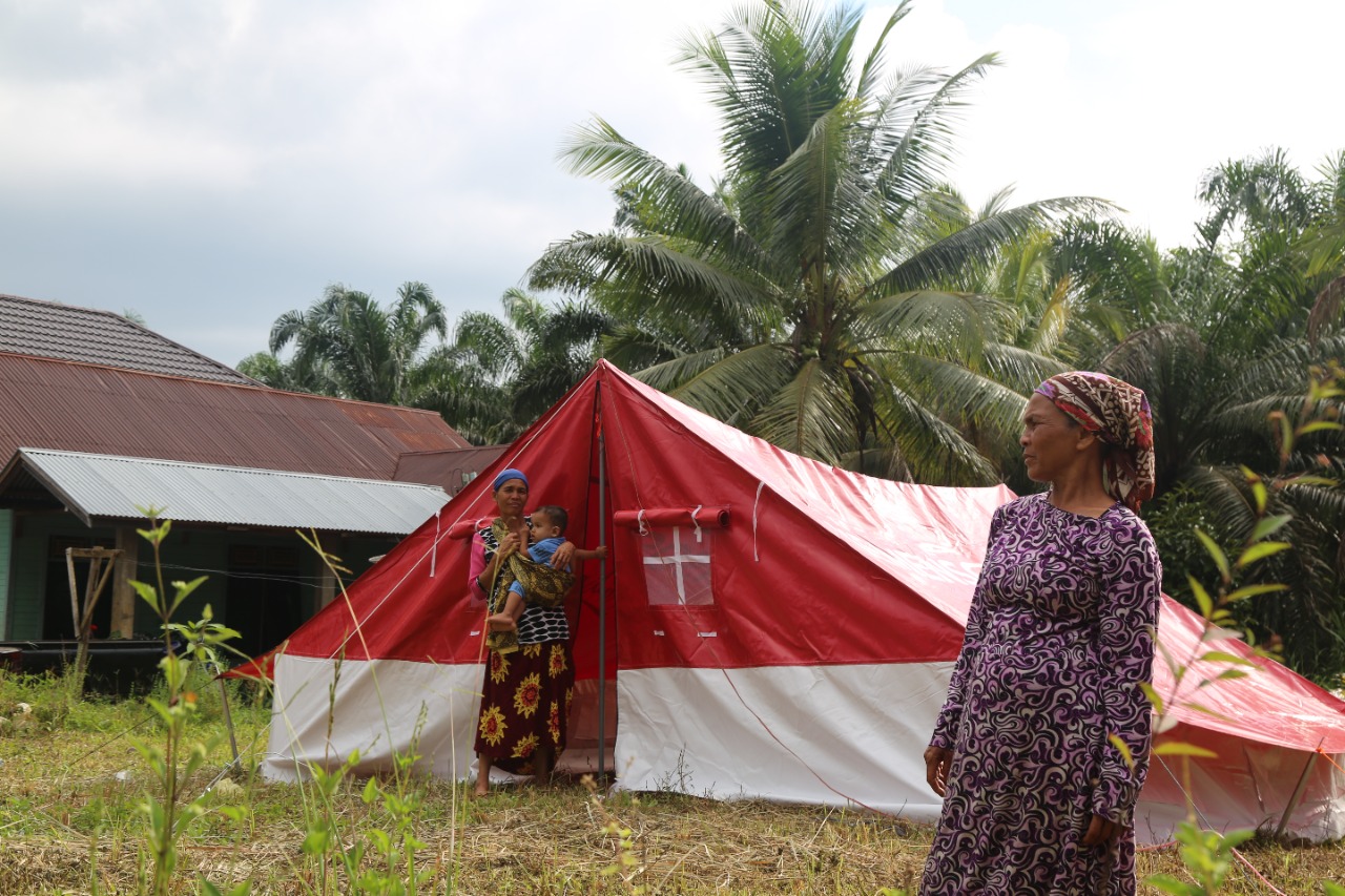 Tenda Keluarga Didesain Khusus Mensos Risma, Beri Banyak Manfaat untuk Penyintas Gempa Sumbar