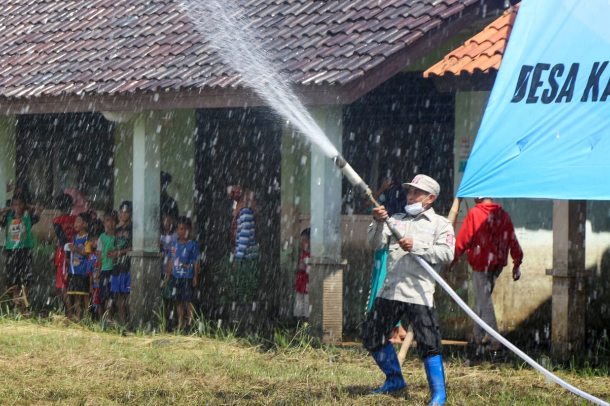 Simulasi Penanggulangan Bencana pada Pencanangan KSB di Kabupaten Pekalongan