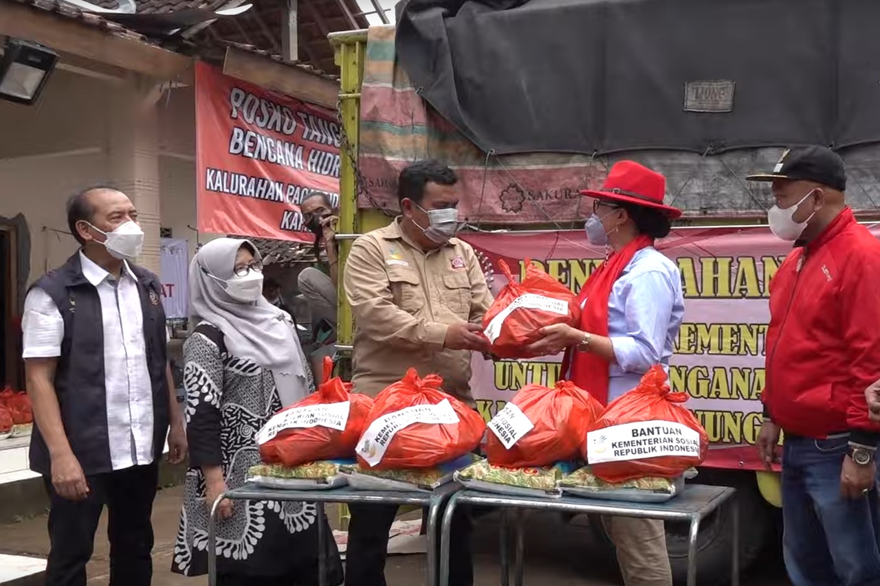 Puting Beliung Gunungkidul, Kemensos Bagikan Bantuan Logistik