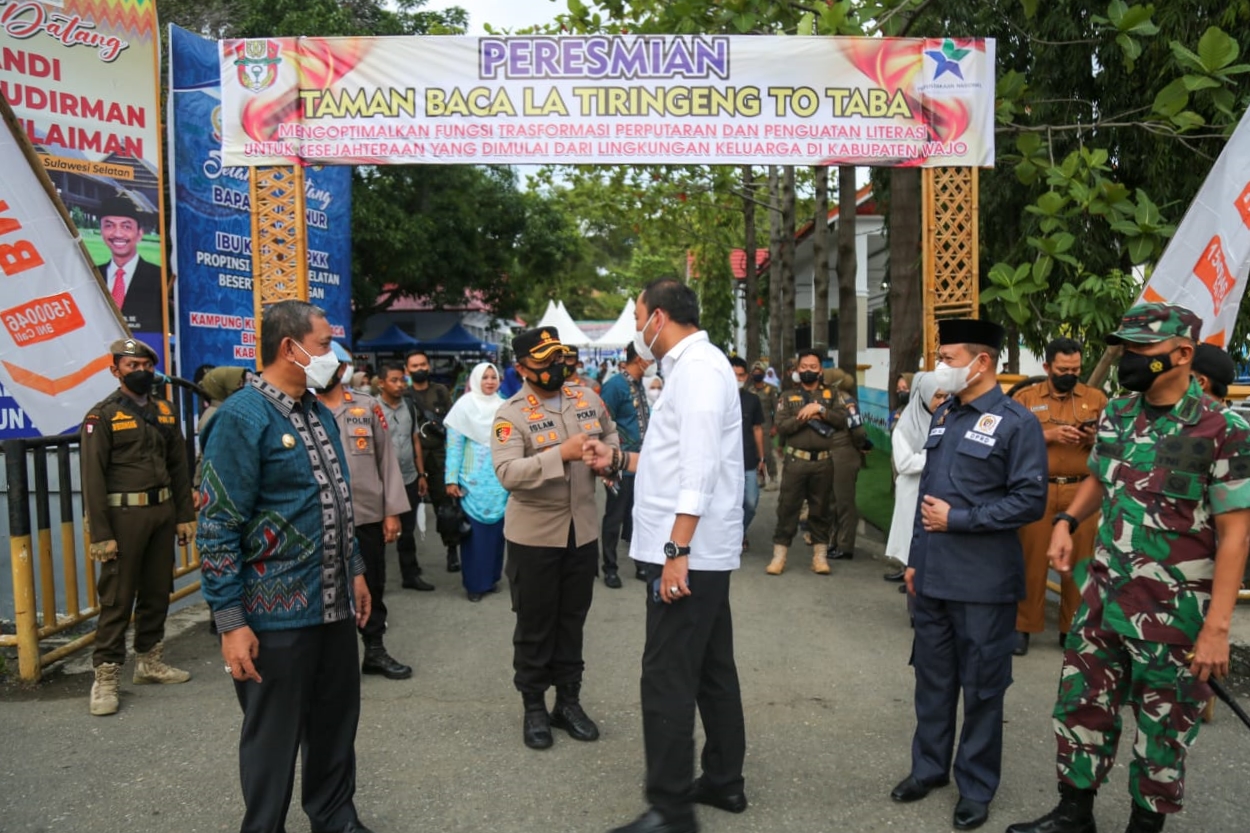 Peresmian Taman Baca La Tiringeng To Taba di Kabupaten Wajo