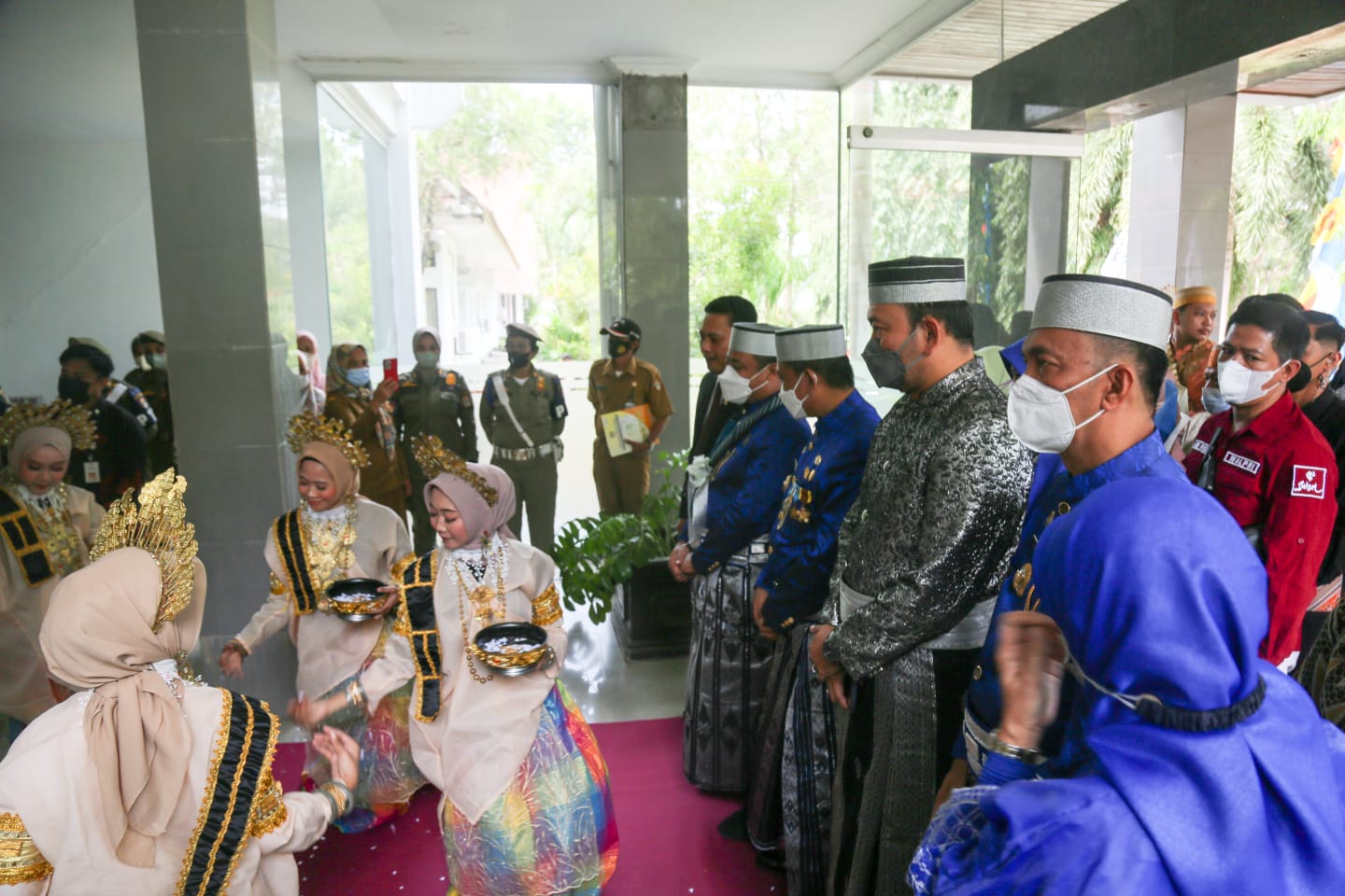 Penyaluran Bantuan untuk Penanganan Bencana Alam di Kabupaten Wajo