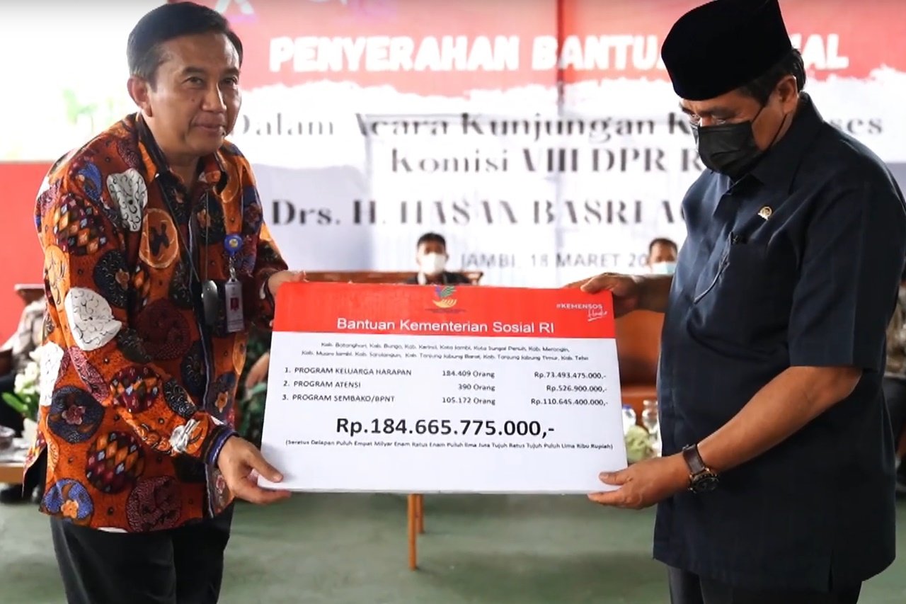 Kunjungan Kerja Kemensos dan Komisi VIII DPR RI ke Jambi