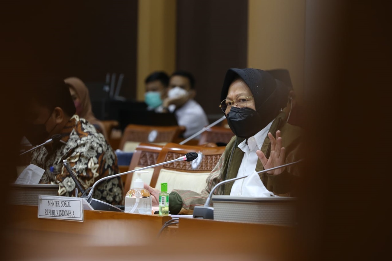 Working Meeting of the Ministry of Social Affairs and Commission VIII of the Indonesian House of Representatives on the Bill on PB