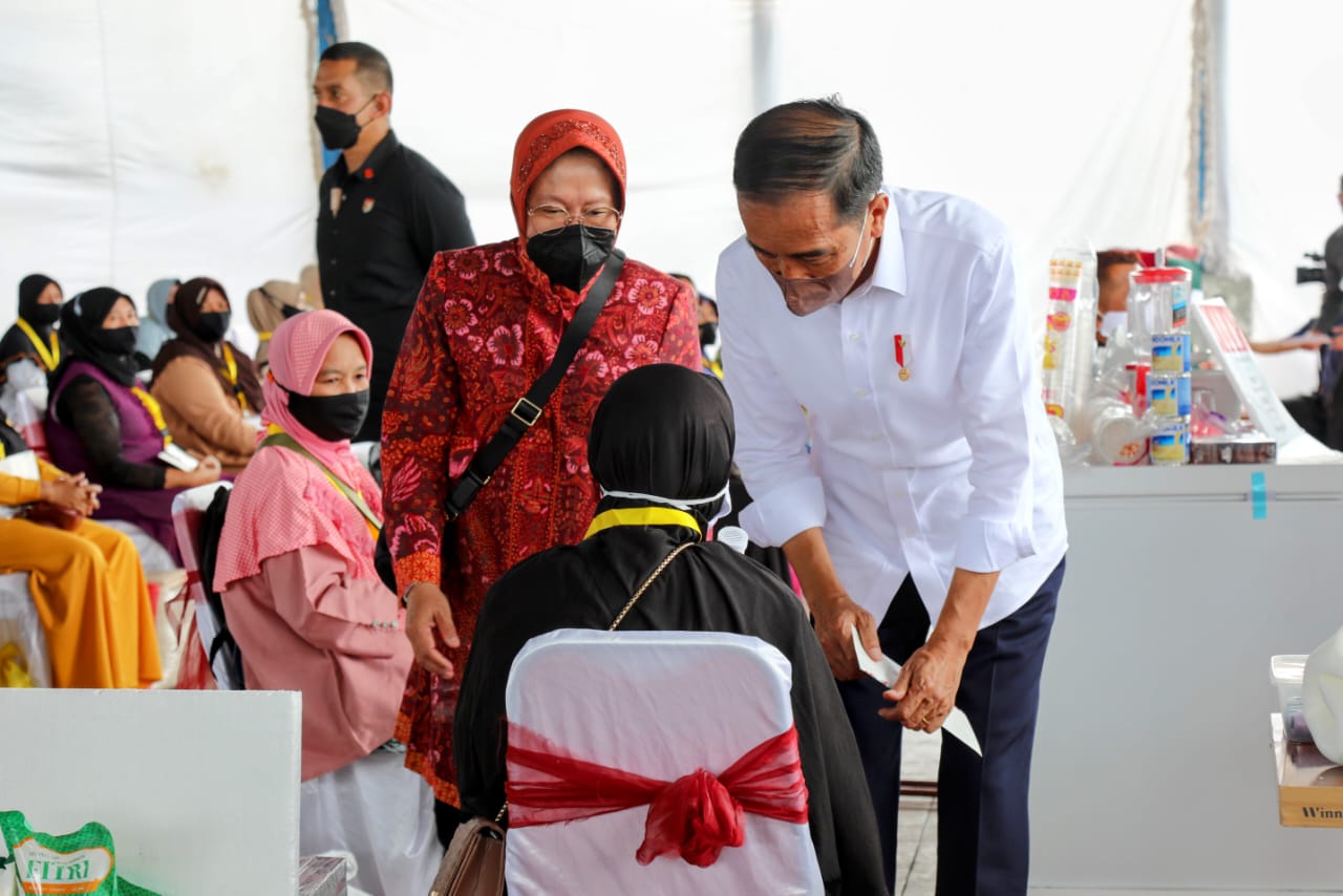 BLT Minyak Goreng dari Kemensos Jangkau 3 Juta KPM di Jawa Timur