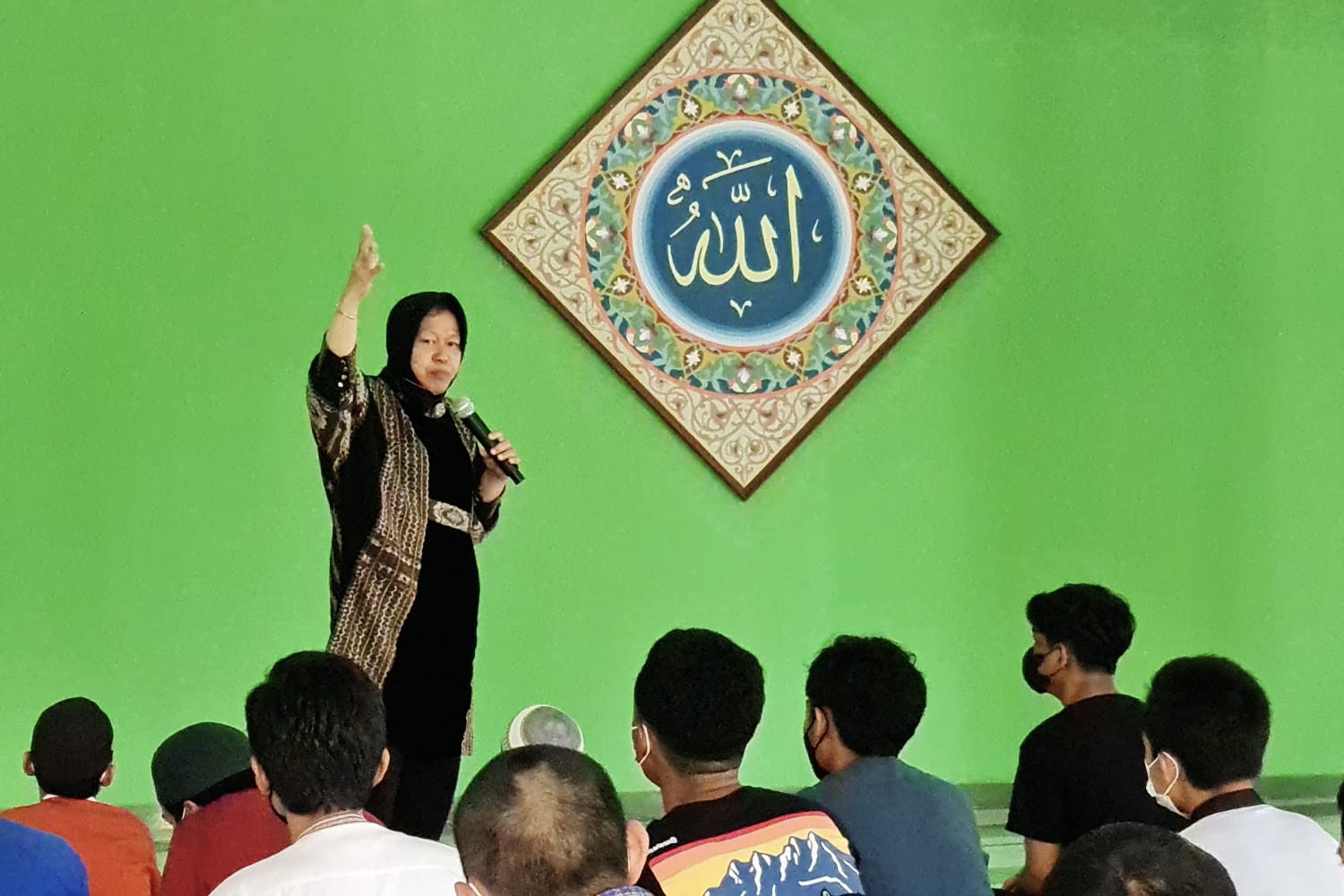 Bu Risma Berikan Motivasi Anak-anak Peserta Pesantren Kilat, Ramadan Makin Istimewa