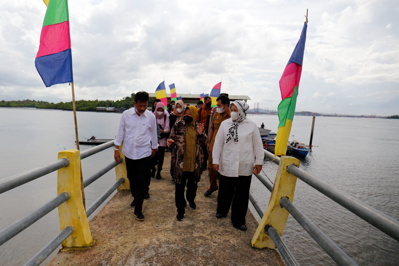 Datangi Pulau Bertam, Mensos Siapkan Sarana Pendukung Pendidikan Hingga Sistem Kemandirian Energi