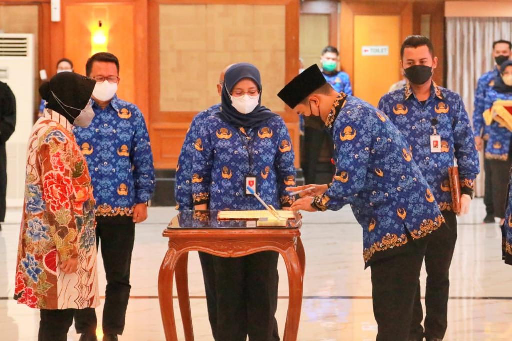 Pelantikan dan Pengambilan Sumpah Jabatan di Lingkungan Kementerian Sosial