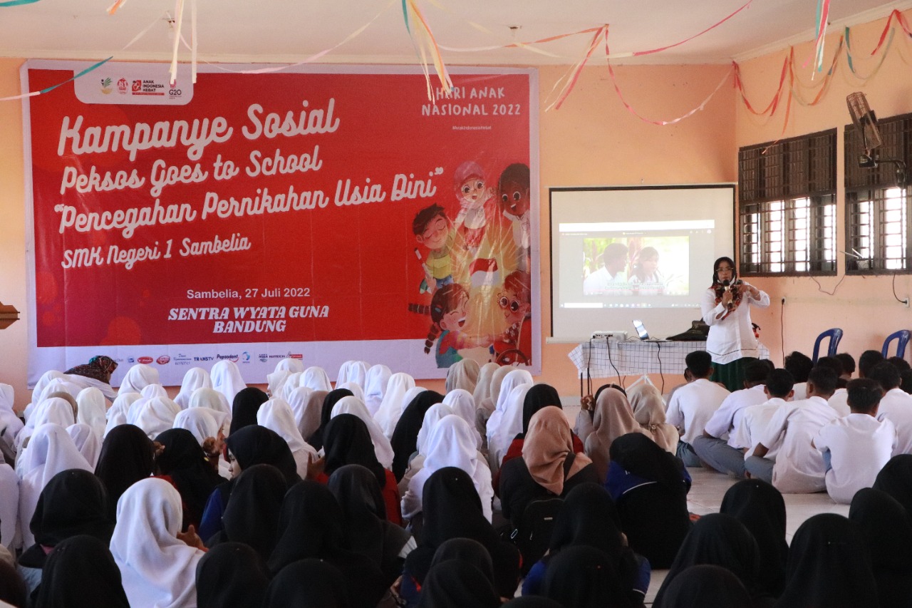 Momen Bahagia Murid SMK Negeri 1 Sambelia di Peringatan Hari Anak