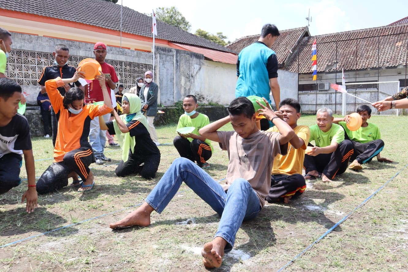 Bertabur Tepung: Patrikan Semangat Juang Kemerdekaan