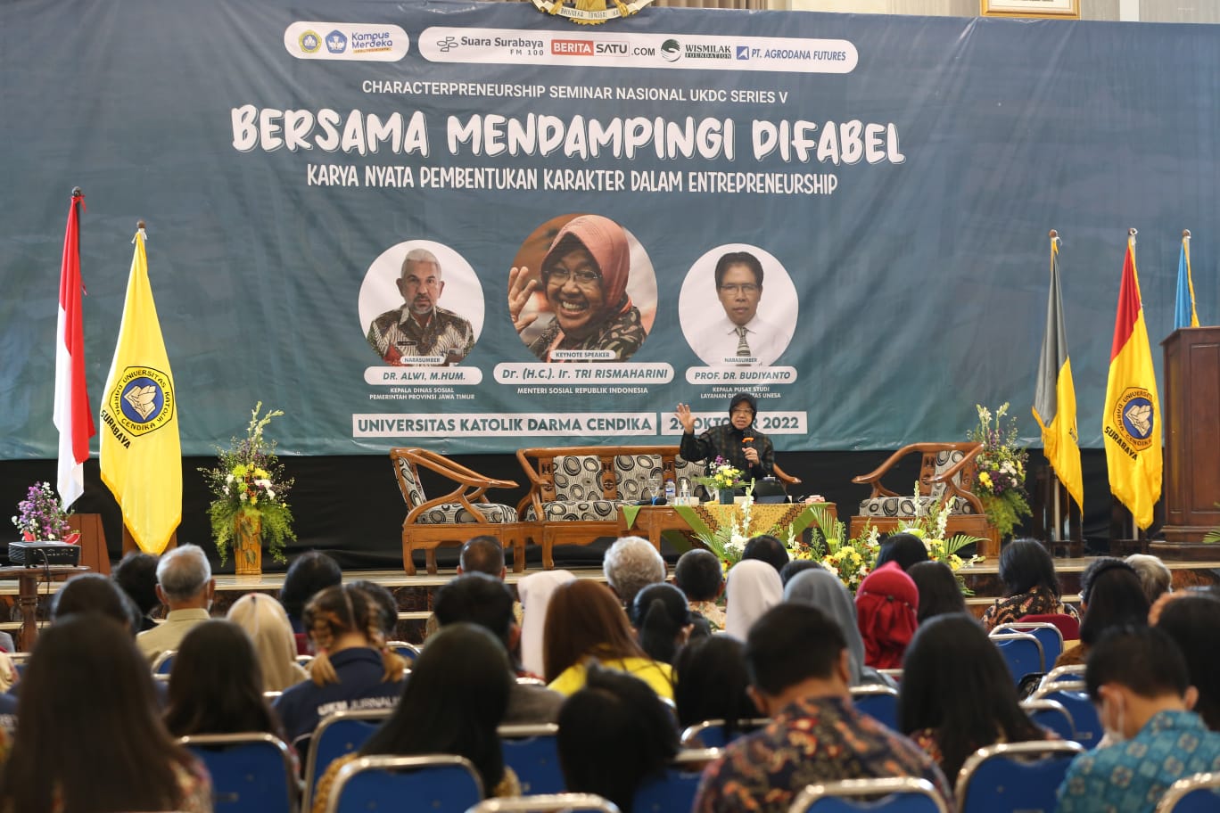 Mensos Risma Jadi Inspirasi Perguruan Tinggi Lakukan Pendampingan bagi Penyandang Disabilitas