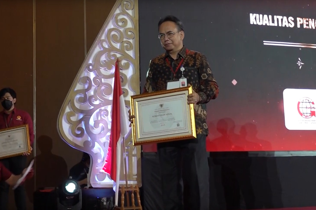 Ministry of Social Affairs Receives Award from KASN for Transparency in Filling JPT 2021