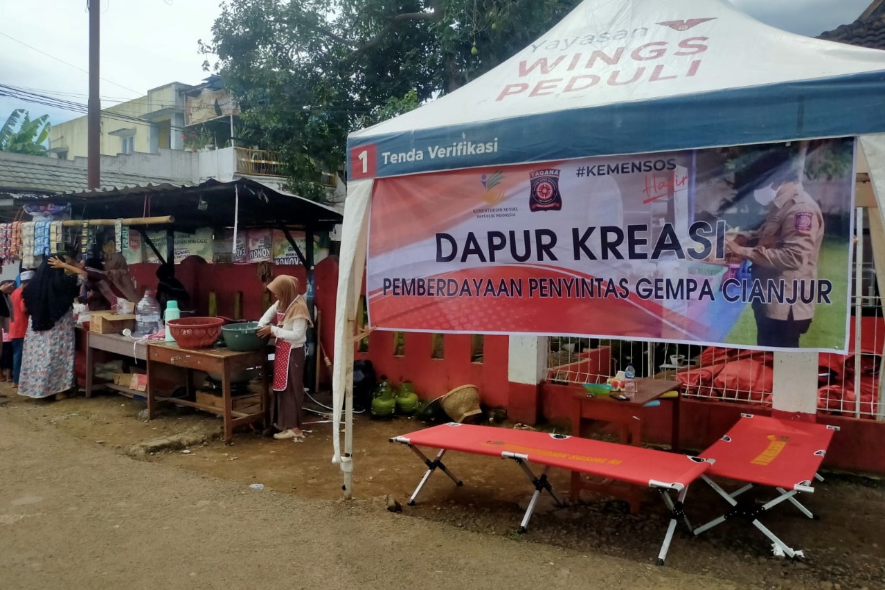 Lewat Dapur Kreasi, Kemensos Pulihkan Fungsi Sosial Ekonomi Penyintas Gempa Cianjur