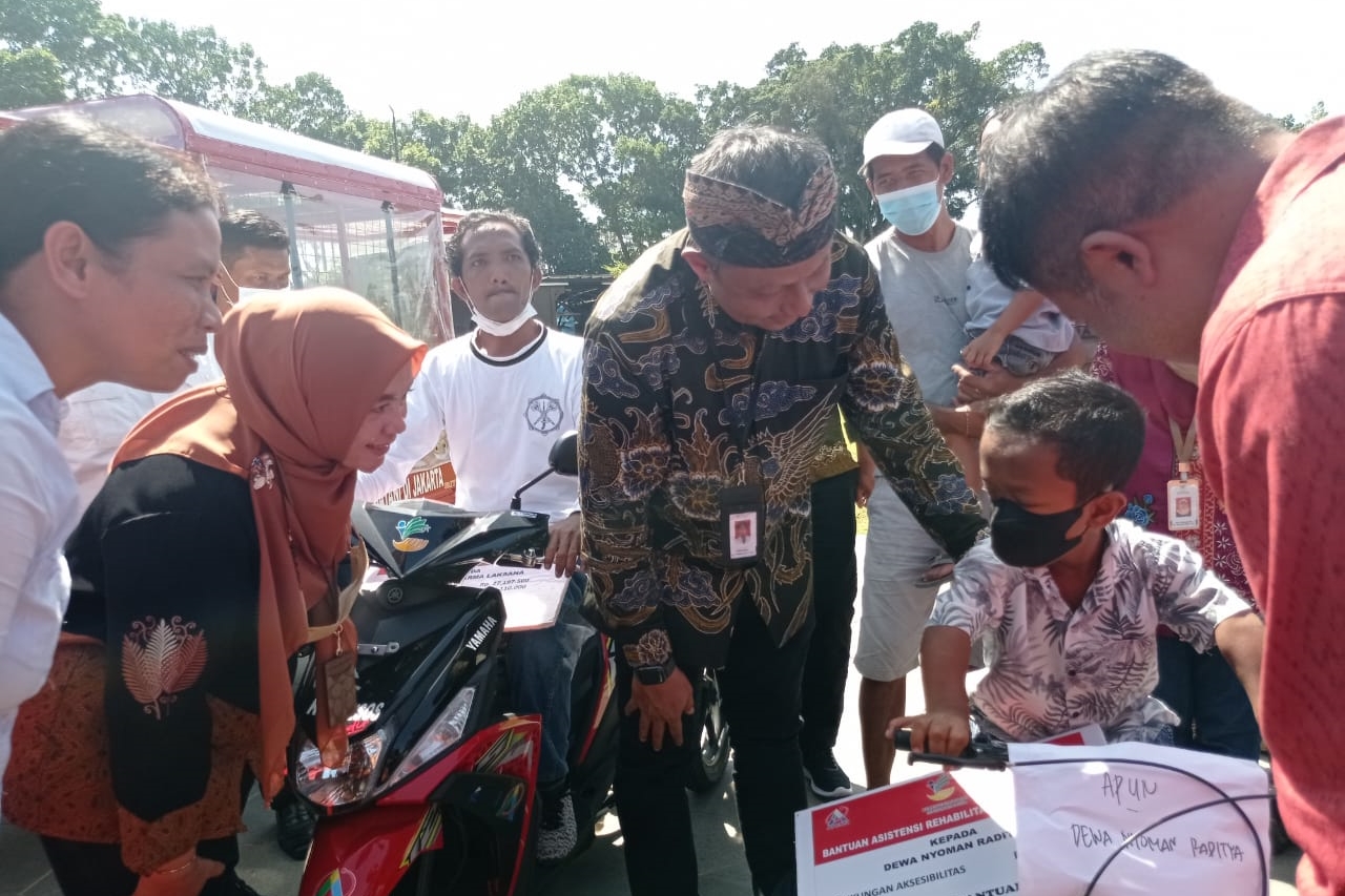 Gelaran Acara Puncak Peringatan HDI dan HKSN di Bangli, Bali - Bangkit Bersama Membangun Bangsa