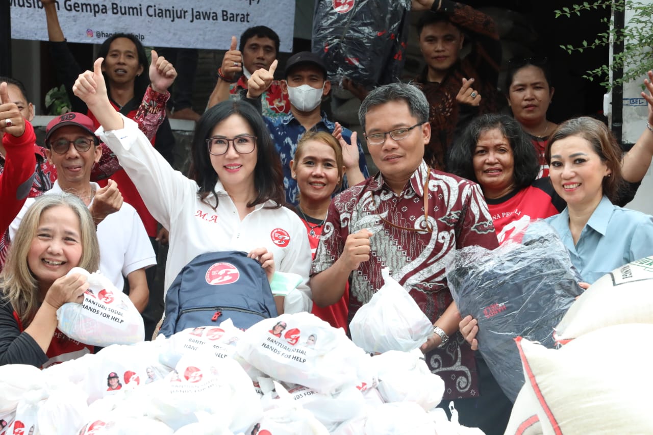 Percepat Proses Pemulihan Pasca Gempa Cianjur, Kemensos Salurkan Bantuan dari Para Dermawan