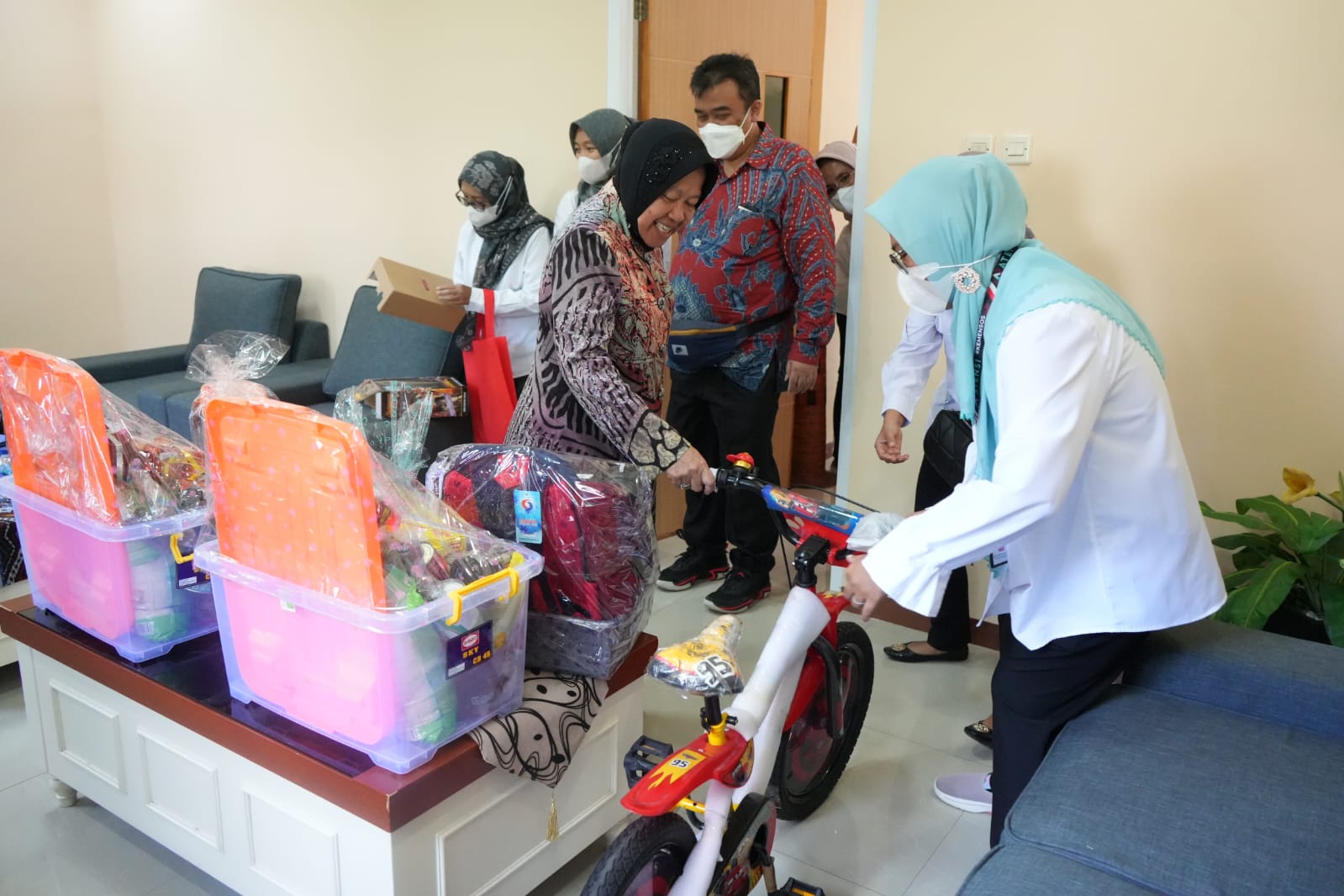 The Ministry of Social Affairs Funded Ade Subhan's Treatment