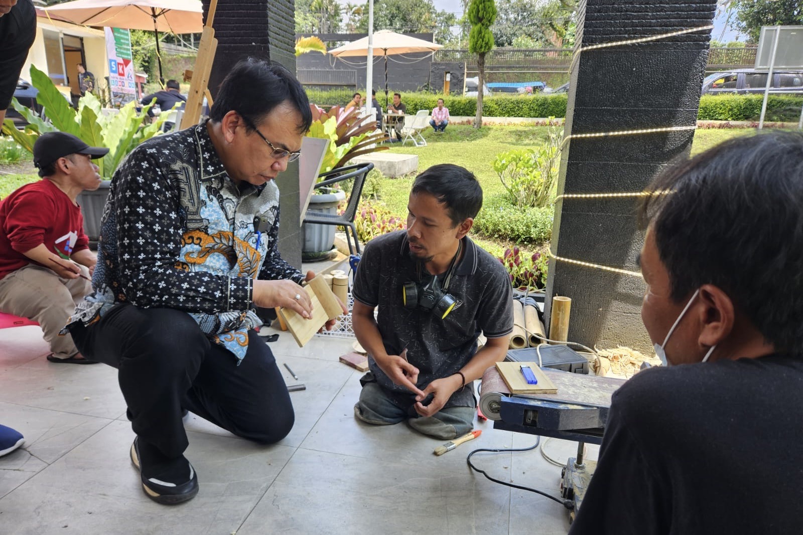 Tumbler Hasil Karya Penyandang Disabilitas Mejeng di Jaringan Retail Eropa