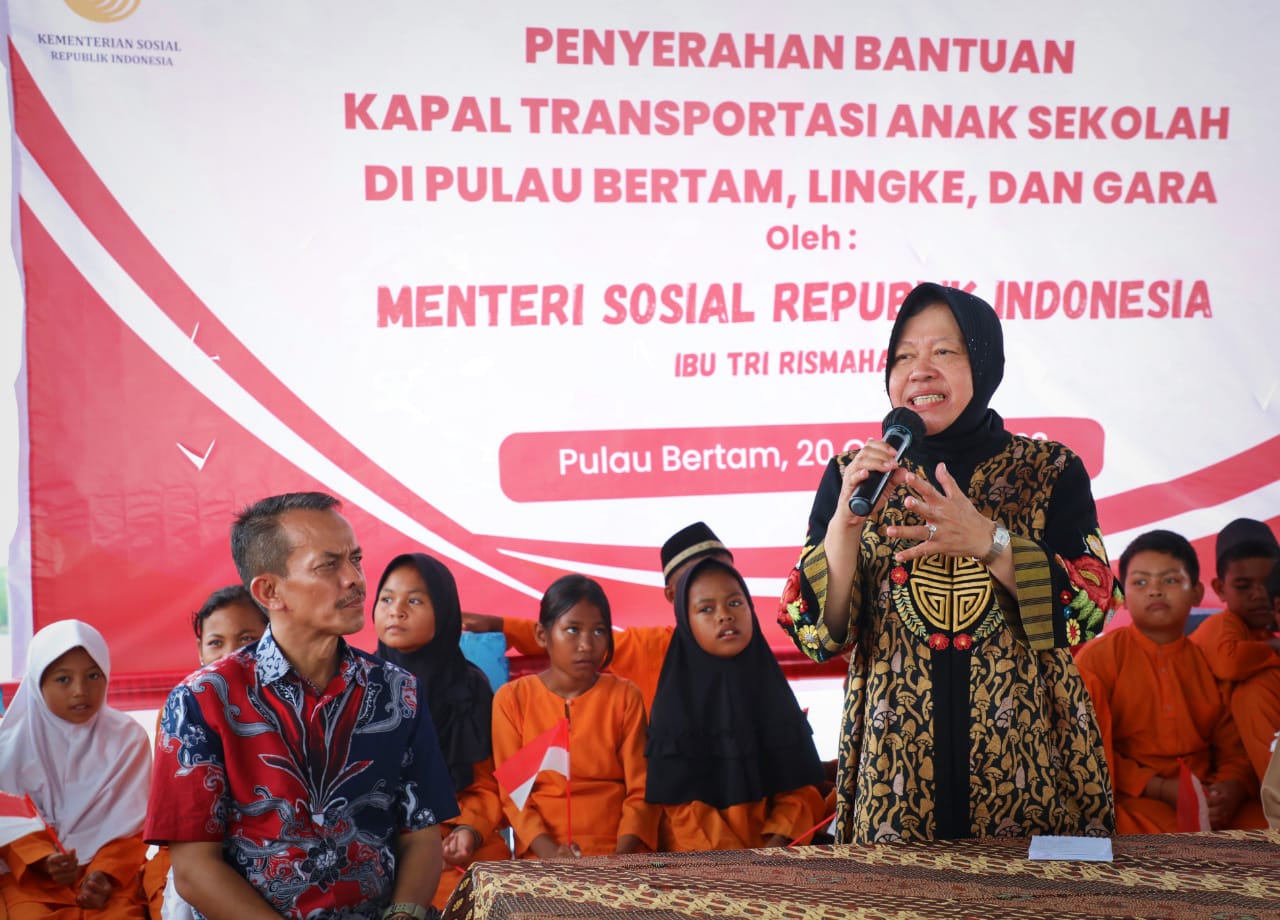 Ministry of Social Affairs Provides Assistance for 3 Ships to Transport Students on Bertam Island