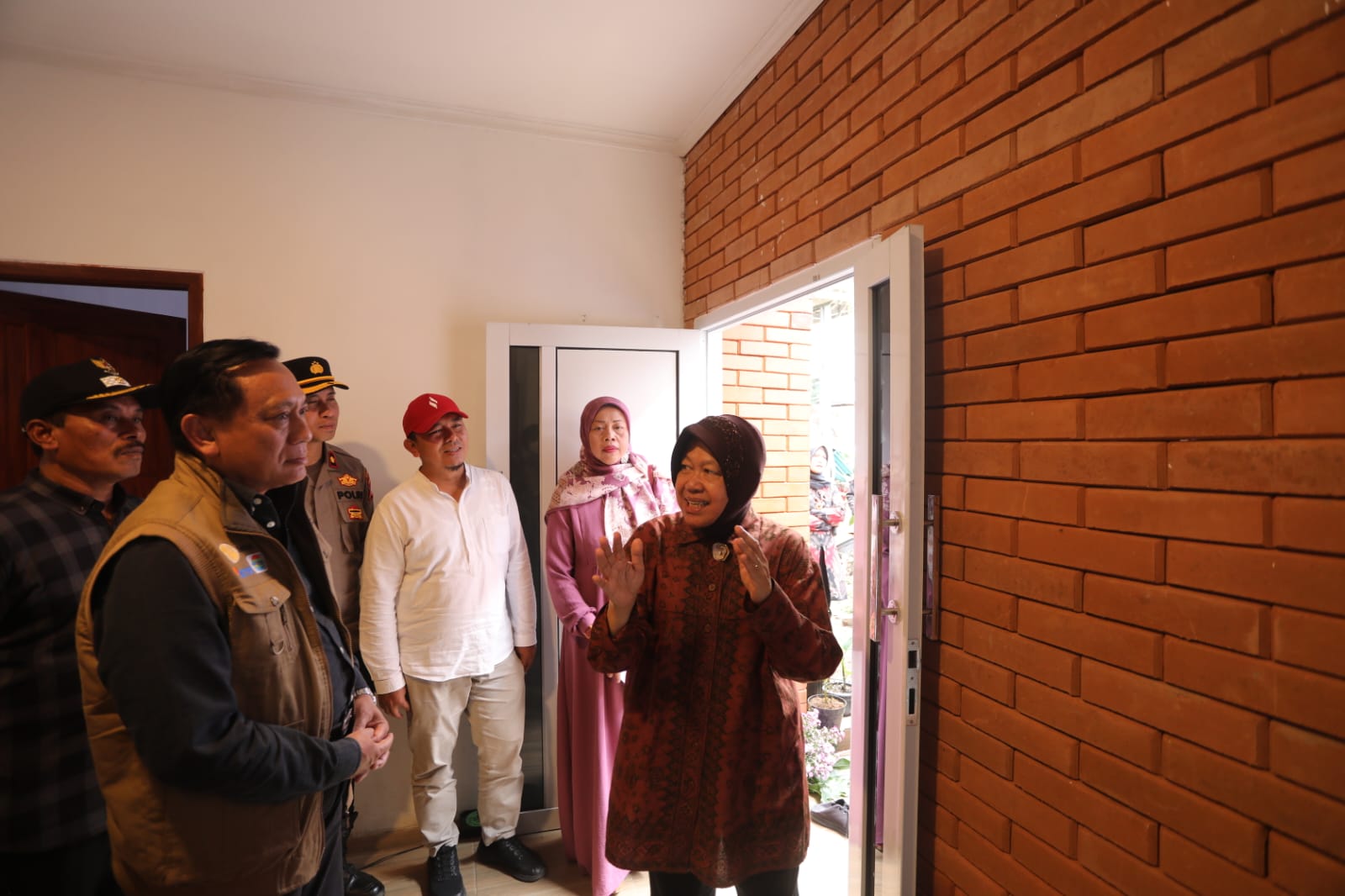 Handover of Housing Assistance to Social Pillars Affected by the Cianjur Earthquake Disaster