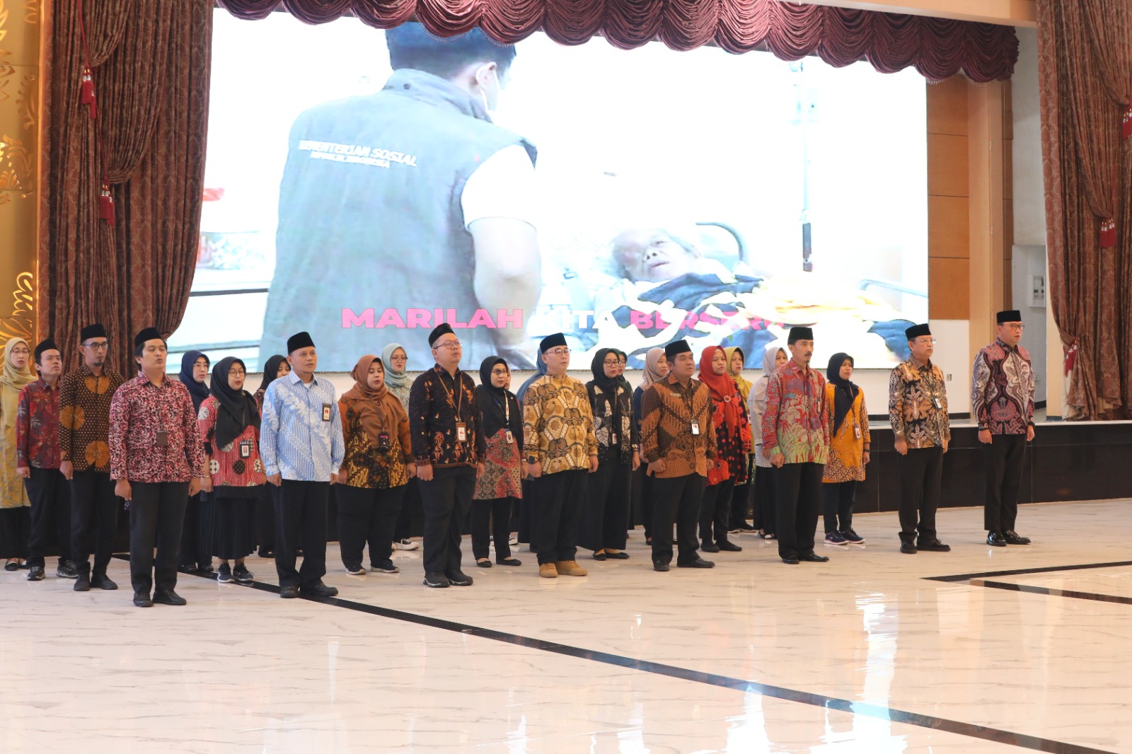 Social Affairs Minister Risma Inaugurates a Number of Echelon I Officials and Functional Officials the MoSA