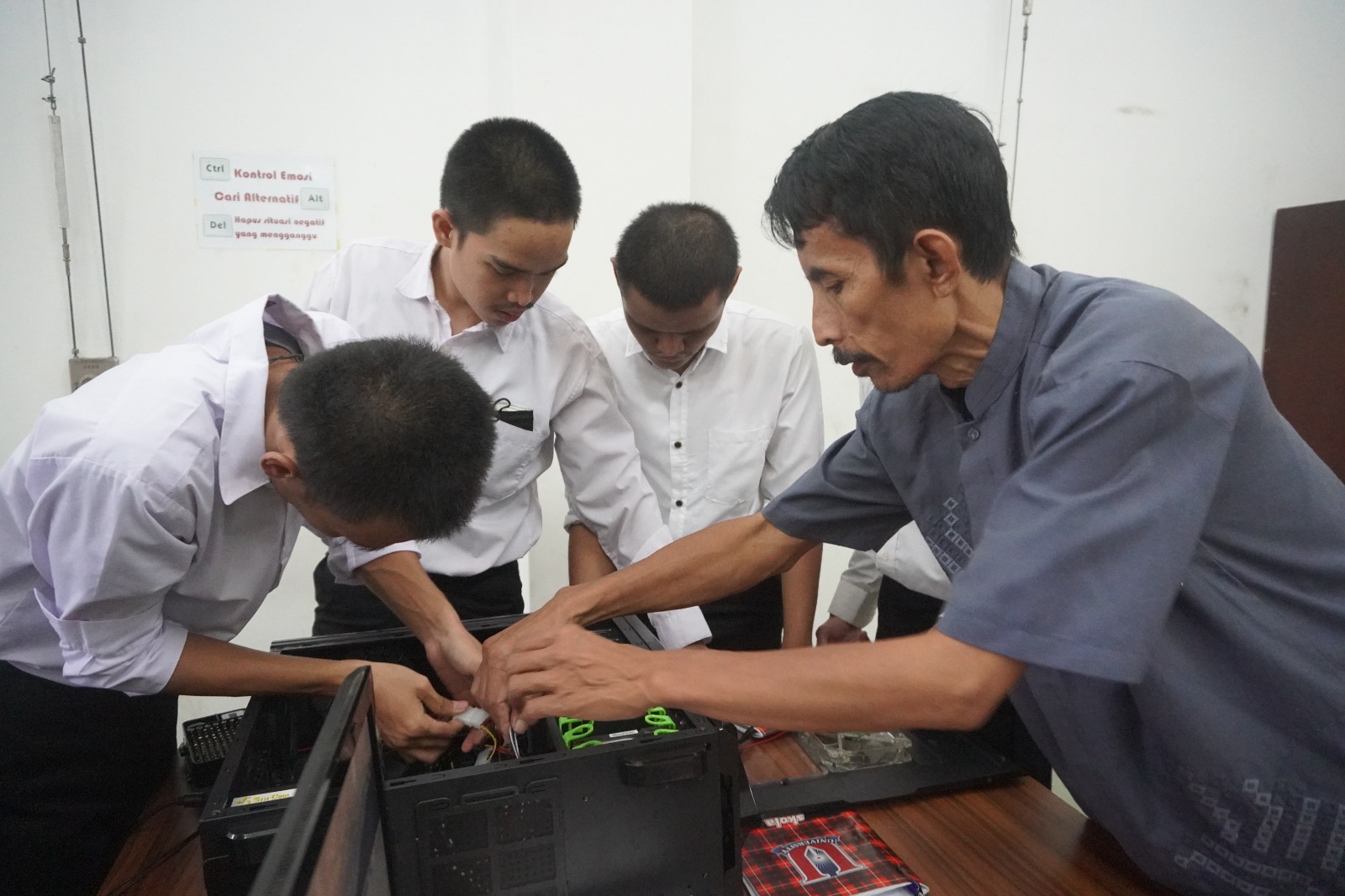 Achieving a Bright Future through Vocational Training at "Inten Soeweno" Integrated Center in Cibinong