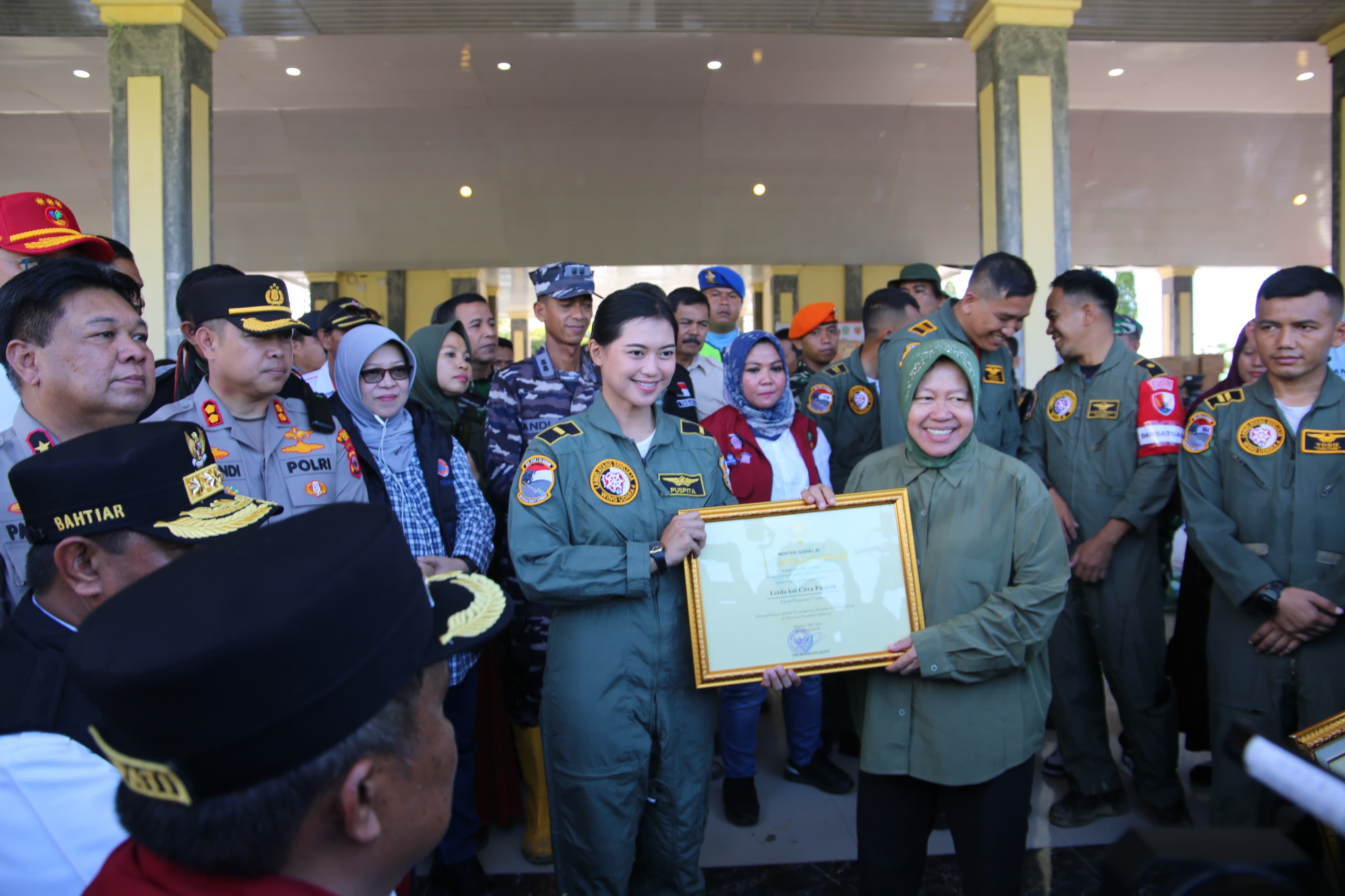 Mensos Risma Apresiasi Pihak yang Berperan Tangani Banjir Luwu