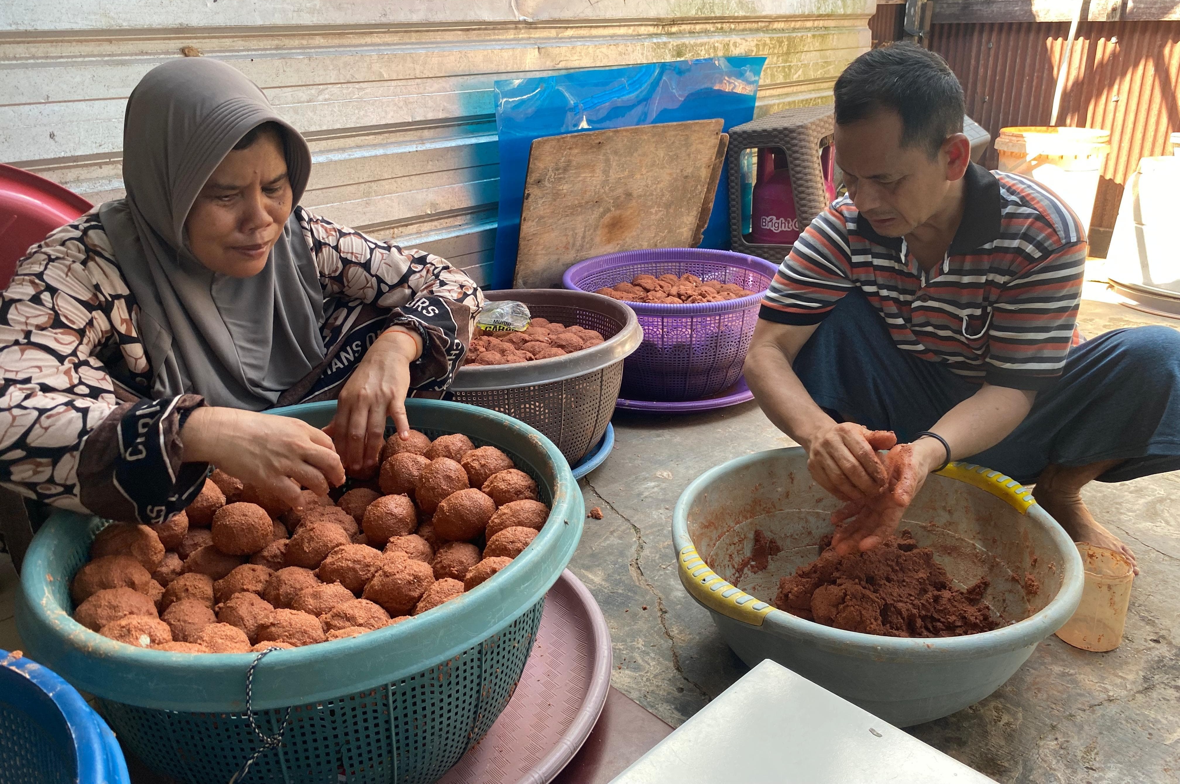 The Delicious Taste of Herbal Salted Eggs; An Innovation from People with Visual Impairment