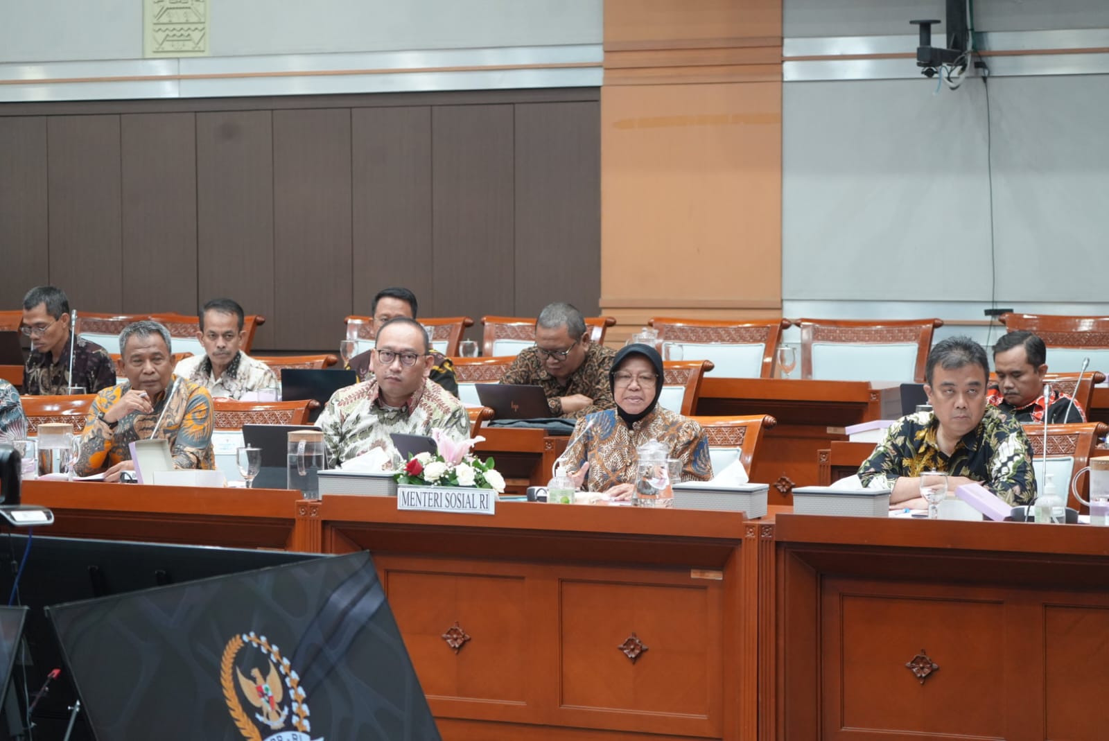 Rapat Kerja Pembahasan Rencana Kerja dan Anggaran Kementerian Sosial RI Tahun 2025