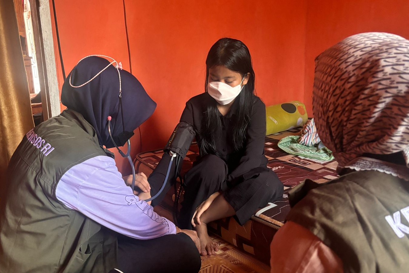 MoSA Provides Aid to Child Abuse Victim in Bengkulu