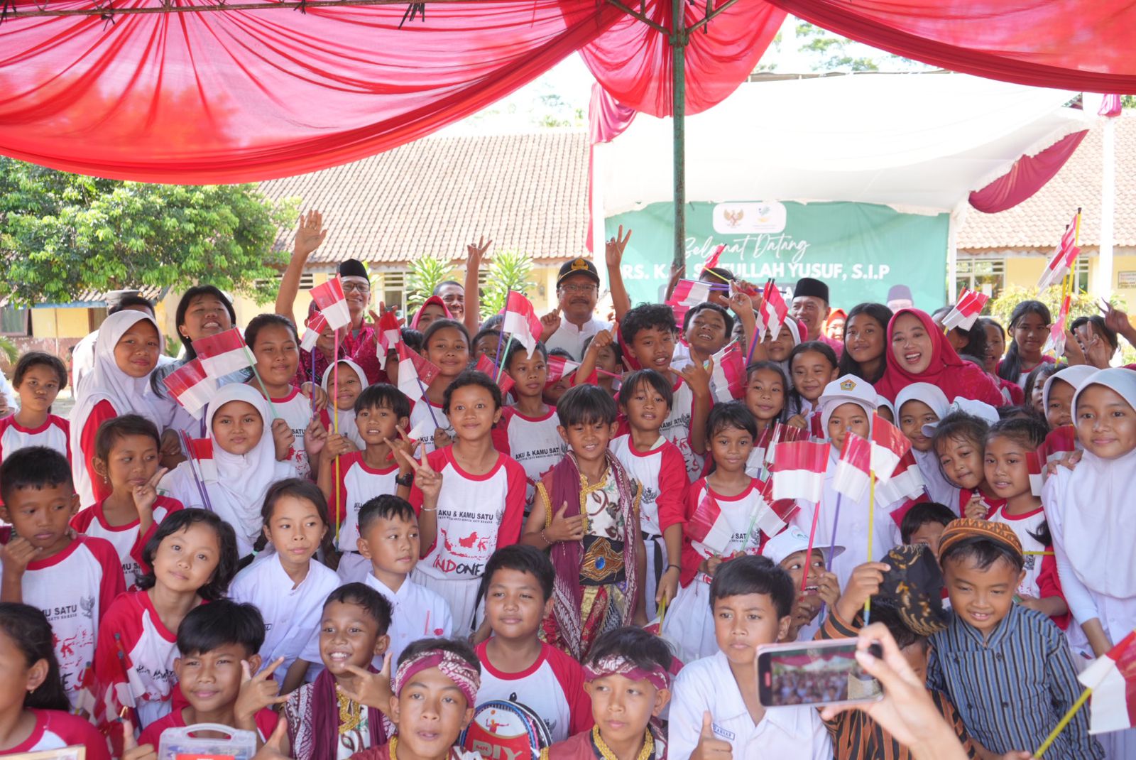 Gus Mensos dalam Peksos Goes to School di Kabupaten Semarang