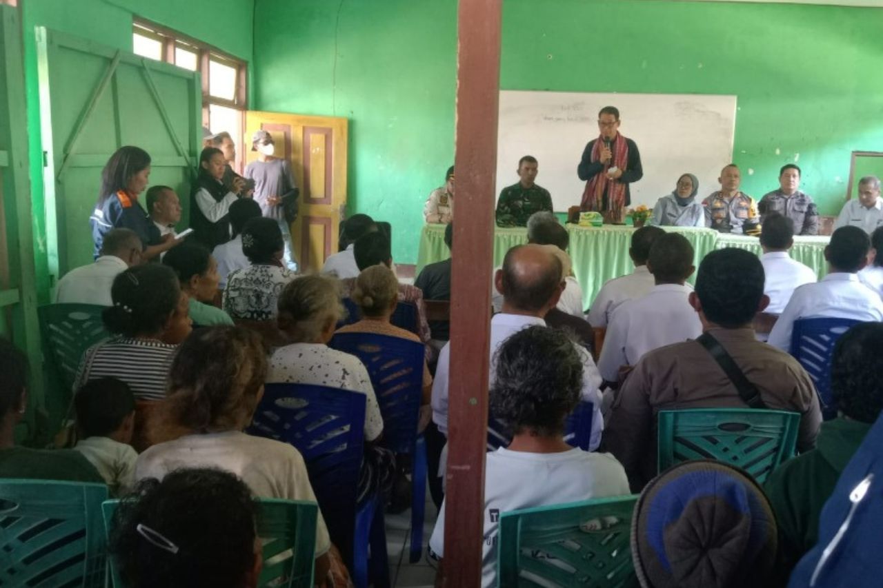 MoSA Distributes Post-Conflict Aid in West Adonara, NTT