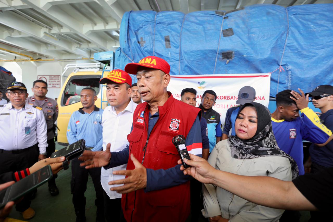 Wamensos Pantau Langsung Penyaluran Bantuan Lewotobi