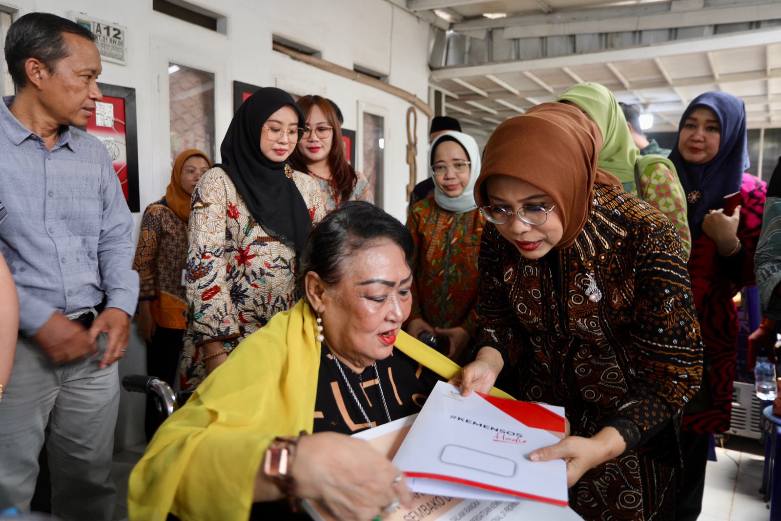 Jelang Hari Pahlawan, Kemensos Adakan Anjangsana ke Kediaman Puteri Ismail Marzuki