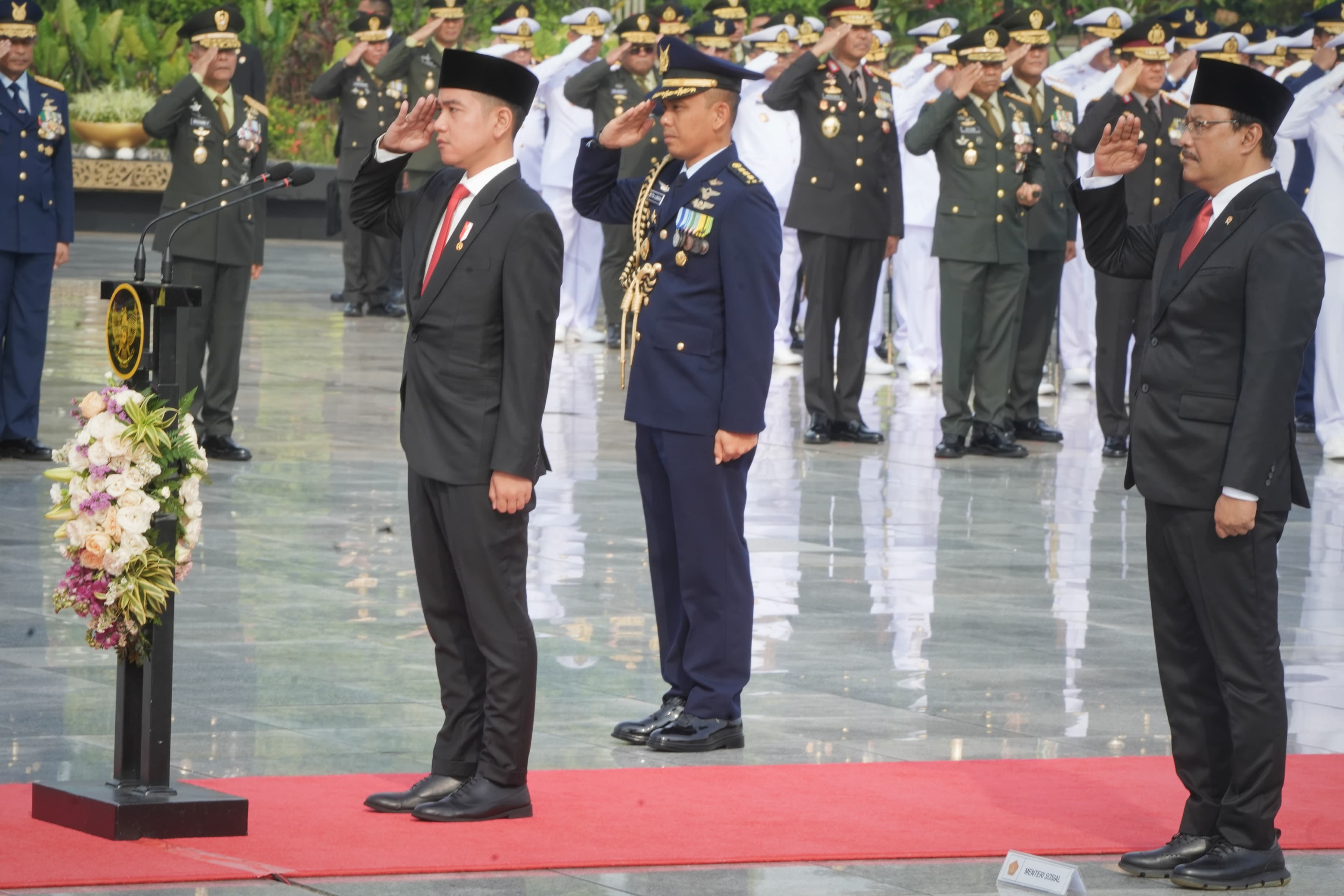 Vice President Gibran Leads the 2024 Heroes' Day Ceremony