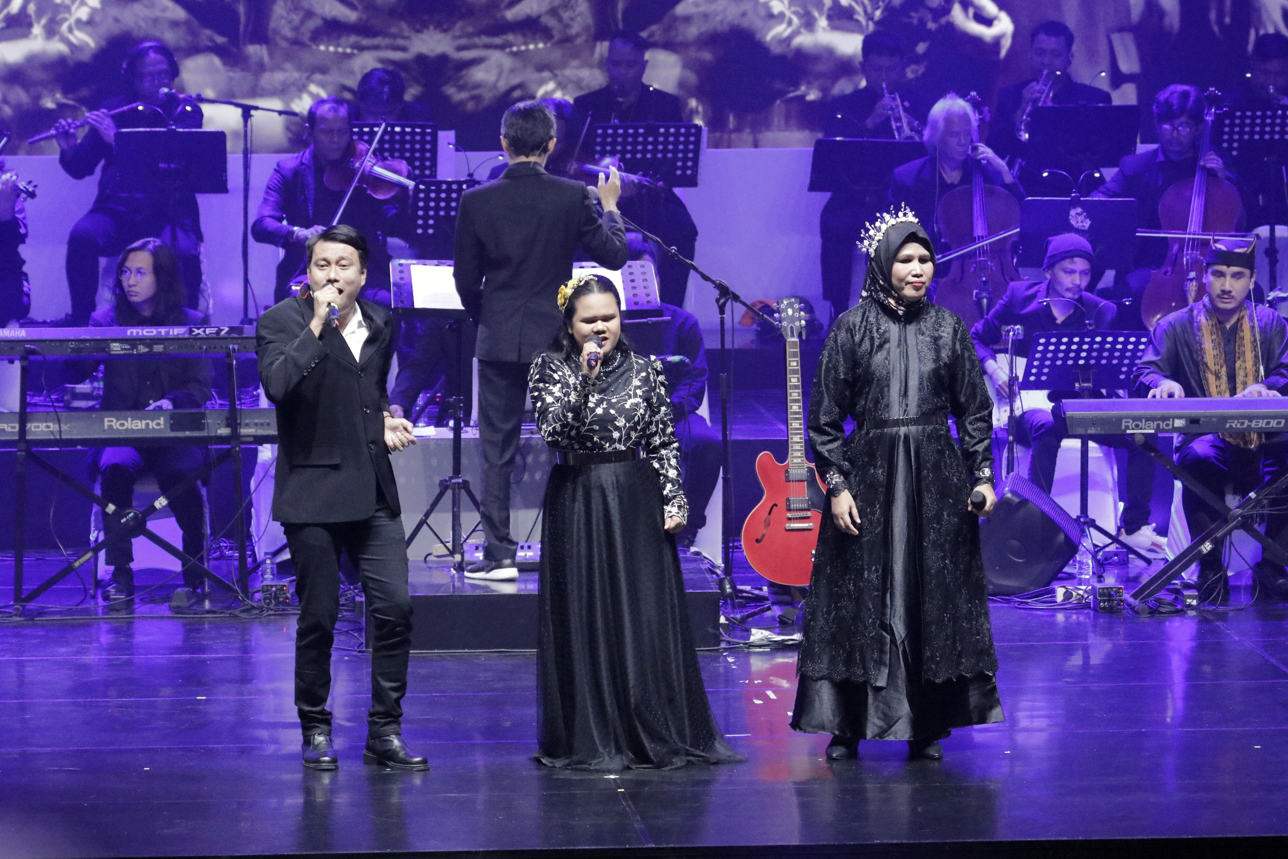 Musicians with Disabilities Shine at the Peak of HDI 2024 Commemoration with Tohpati Orchestra