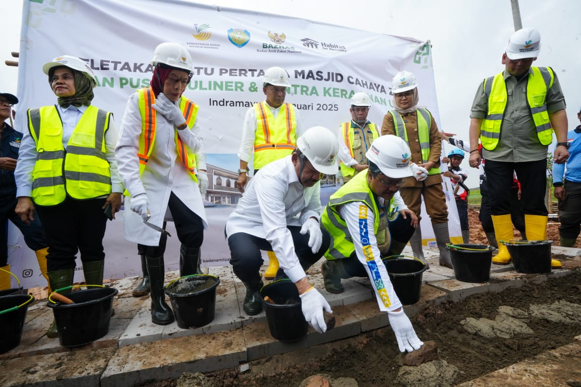 Bangun Kampung Nelayan Korban Rob Indramayu, Gus Ipul: Kita Juga Akan Bedah Kampung di Tempat Lain