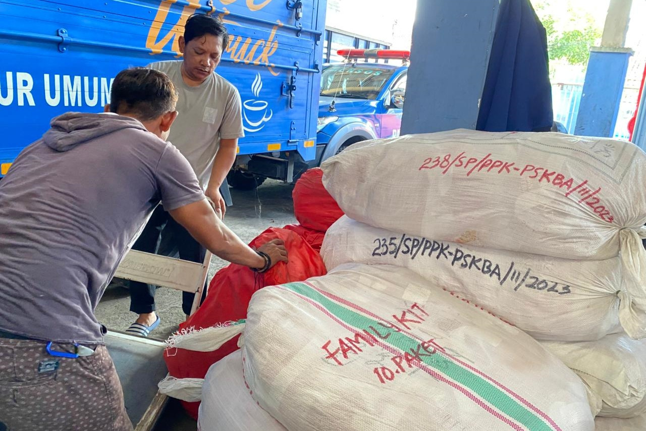 6 Korban Hilang Akibat Banjir dan Longsor di Bima, Kemensos Salurkan Bantuan dan Kirim Tagana