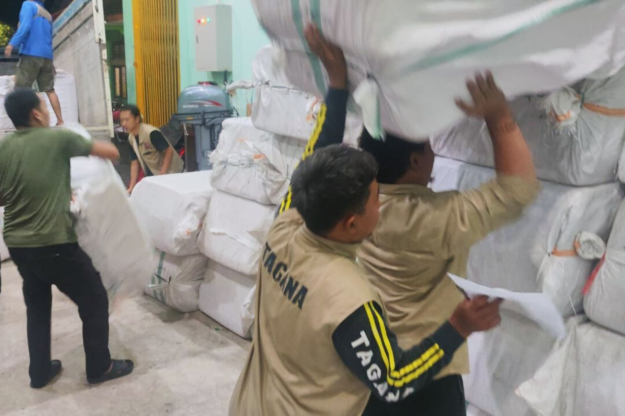 Kemensos Salurkan Bantuan Bencana Banjir Demak Rp461 Juta