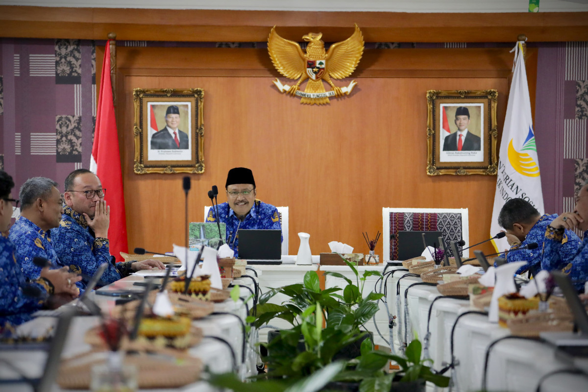 Jelang Peluncuran Sekolah Rakyat, Mensos Gus Ipul: Semua Pihak Harus Bergerak Cepat